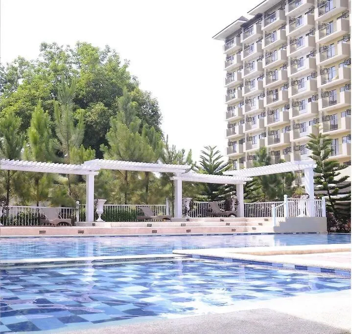 Budget Family Limited Offer Max 8 Persons Condo Unit Center Davao City 公寓