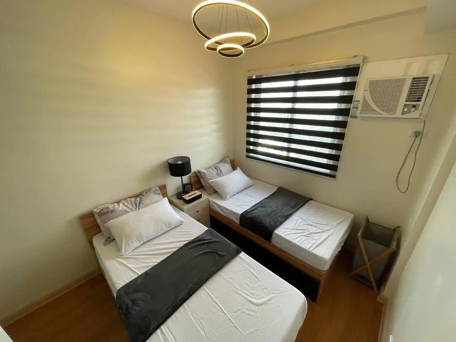 公寓 Budget Family Limited Offer Max 8 Persons Condo Unit Center Davao City